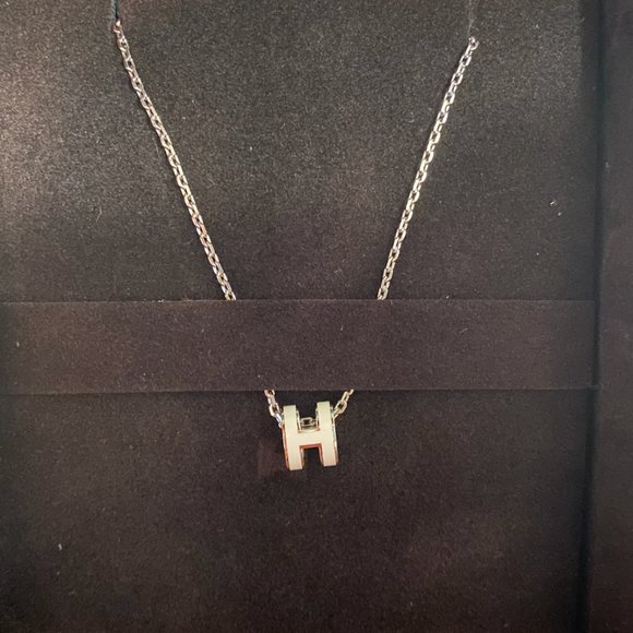 Gift-able Hermes Mini Pop H Necklace - Picture 1 of 2